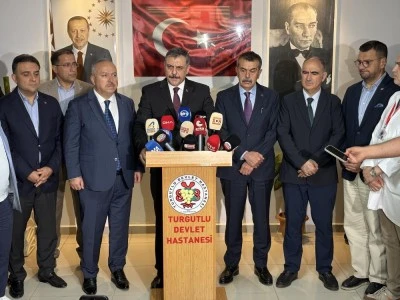 Bakan &Ccedil;ift&ccedil;i, Manisa'daki saldırı hakkında konuştu: 3 &ccedil;ocuğun yoğun bakımda tedavileri devam ediyor