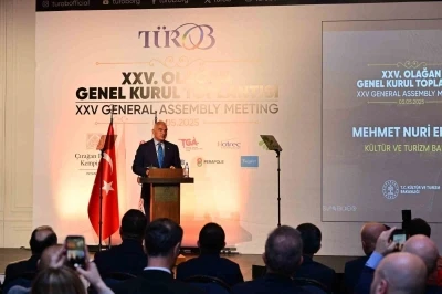 Bakan Ersoy: &lsquo;&lsquo;Temel amacımız, turizmi 81 ile ve yılın 12 ayına yaymak&rsquo;&rsquo;
