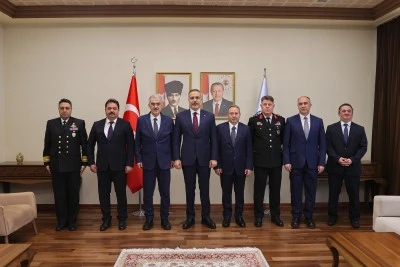 Bakan Fidan Bursa Valiliği'ni ziyaret etti