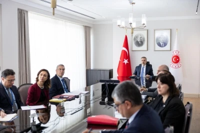 Bakan Fidan, 'H&uuml;rm&uuml;z Boğazı' toplantısına katıldı