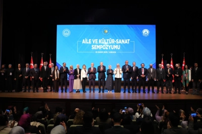 Bakan G&ouml;ktaş, Aile ve K&uuml;lt&uuml;r-Sanat Sempozyumu'nun kapanışında konuştu