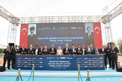 Bakan G&ouml;ktaş: "&Ccedil;ocuklarımızın ev ortamında b&uuml;y&uuml;d&uuml;ğ&uuml; bir modeli hayata ge&ccedil;irdik"