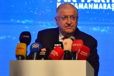 Bakan G&uuml;ler, Kahramanmaraş'ta birlikleri denetledi