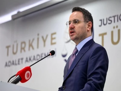 Bakan G&uuml;rlek: Adalet hizmetleri daha erişilebilir şekilde sunulmaktadır