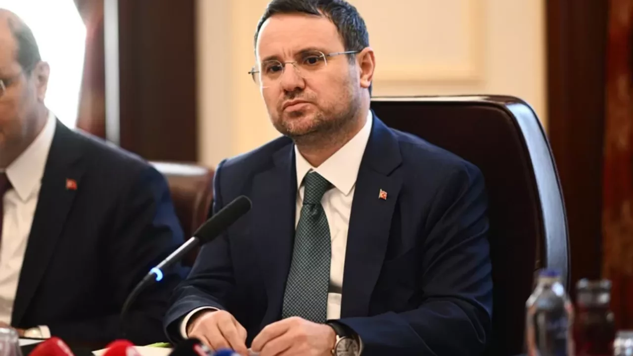  Bakan G&uuml;rlek atacağı yeni adımı a&ccedil;ıkladı
