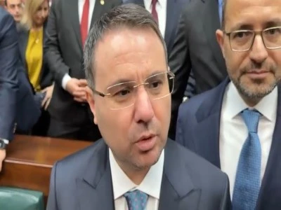 Bakan G&uuml;rlek: İmralı'ya &ouml;zel olarak bir konut yapılma durumu yok