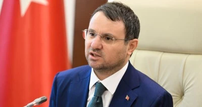 Bakan G&uuml;rlek: "Gen&ccedil;lerimizin kanını emen kirli &ccedil;ark darmadağın edildi"