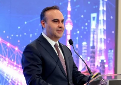 Bakan Kacır: 'Gen&ccedil;lerimiz Bilim Olimpiyatlarında 13 madalya kazandı"