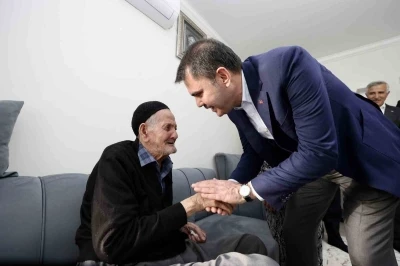 Bakan Kurum: "Her ev huzura kavuşana kadar yanınızda olacağız"
