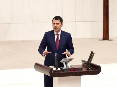 Bakan Kurum: T&uuml;rkiye, asrın felaketini, asrın destanına d&ouml;n&uuml;şt&uuml;rm&uuml;şt&uuml;r