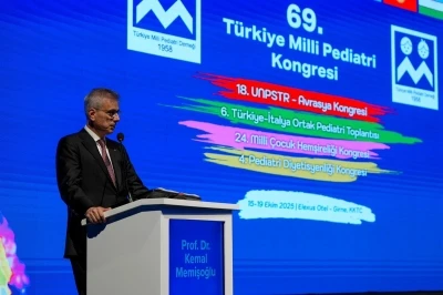 Bakan Memişoğlu, 69&rsquo;uncu T&uuml;rkiye Milli Pediatri Kongresi&rsquo;ne katıldı