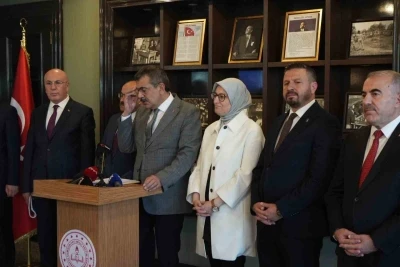 Bakan Tekin: "Balıkesir&rsquo;de 22 yılda 17 milyar TL&rsquo;lik yatırım yaptık"