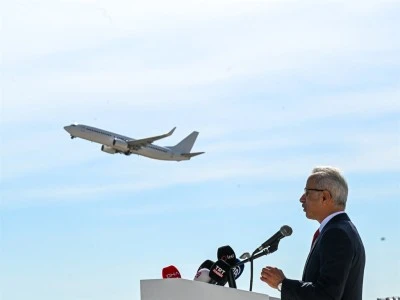 Bakan Uraloğlu: U&ccedil;uşta powerbank kullanımının yasaklanmasını tavsiye ettik