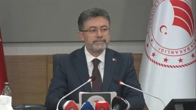 Bakan Yumaklı: "T&uuml;rkiye genelinde &ccedil;ıkan 169 yangından 163&rsquo;&uuml; kontrol altına alındı"