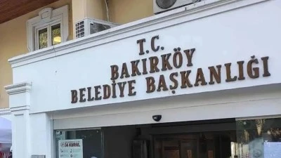 Bakırk&ouml;y Belediyesi'ne soruşturmada &ccedil;ok sayıda kişiye tutuklama