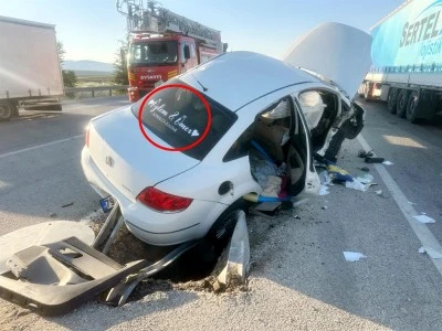 Balayından d&ouml;nen &uuml;steğmen kazada &ouml;ld&uuml;