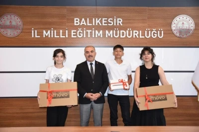 Balıkesirli &ouml;ğrenciler sıfır atıkta T&uuml;rkiye şampiyonu oldu
