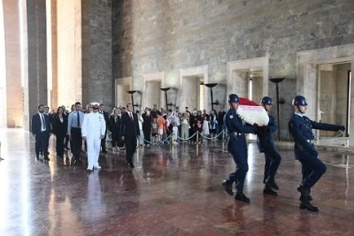 BALKANT&Uuml;RKSİAD ATA'nın huzurunda! 