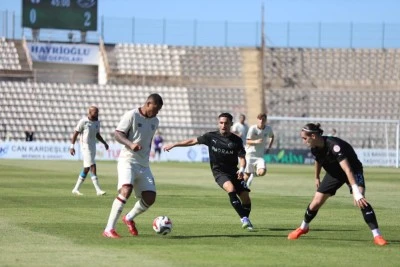 Bandırmaspor evinde aldığı sonu&ccedil;la taraftarını &uuml;zd&uuml;