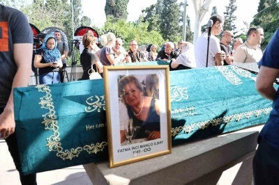 Barış Man&ccedil;o&rsquo;nun kız kardeşi İnci Man&ccedil;o son yolculuğuna uğurlandı