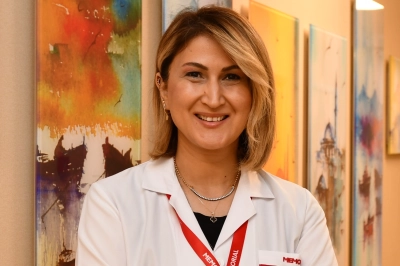 Baş D&ouml;nmesi ve Mide Bulantısı Kadınlarda Kalp Krizi Belirtisi Olabilir
