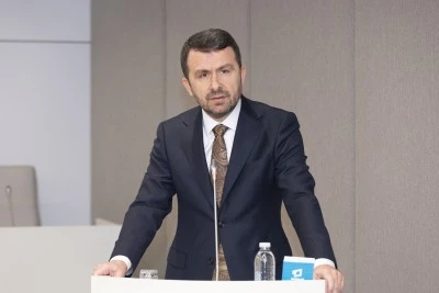 Basın İlan Kurumu Genel M&uuml;d&uuml;r&uuml; Abdulkadir &Ccedil;ay: Mesleki standartlar, &ccedil;ağın gereklerine g&ouml;re yeniden ele alınmalı