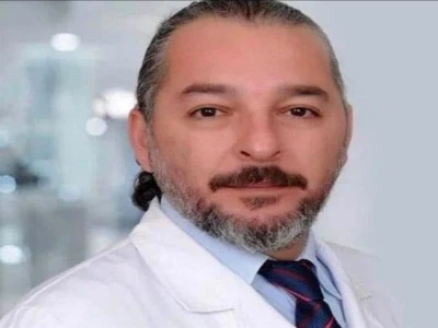 Başına sa&ccedil;ma isabet eden doktor 4 yıllık yaşam m&uuml;cadelesini kaybetti