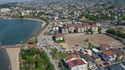 Başiskele Sahili&rsquo;ne 450 ara&ccedil;lık otopark
