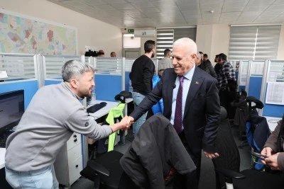 Başkan Bozbey, BUSKİ personeliyle bayramlaştı