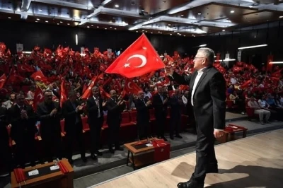 Başkan B&uuml;y&uuml;kkılı&ccedil;, Gen&ccedil; KAYMEK Yılsonu Programı&rsquo;nda &ouml;ğrencileri yalnız bırakmadı
