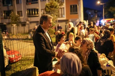 Başkan Deviren Katılımcı B&uuml;t&ccedil;e'yi Tanıttı