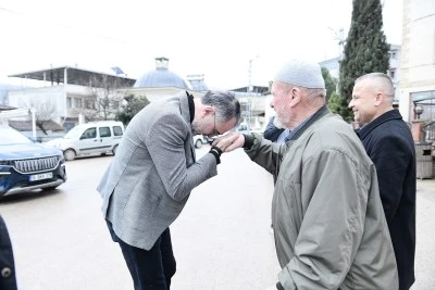 Başkan Erol&rsquo;la kırsal mahallelerde bayram coşkusu