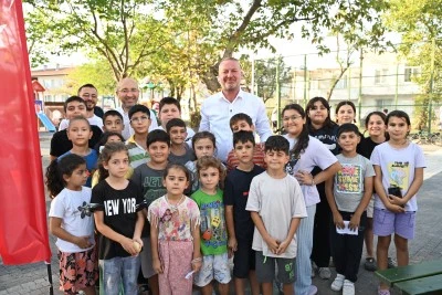Başkan Karabatı mahalle buluşmalarına Emirsultan'dan start verdi