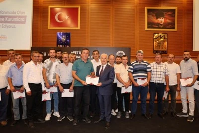 Başkan Mustafa Bozbey: Bursa yangınlarına m&uuml;dahale edenlerle gurur duyuyoruz