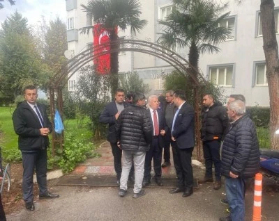 Başkan Mustafa Bozbey'den şehit binbaşının ailesine taziye ziyareti