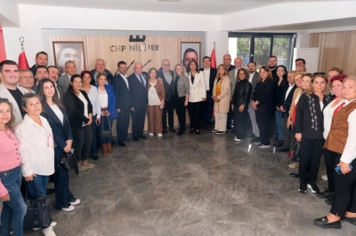 Başkan Şadi &Ouml;zdemir'den CHP Nil&uuml;fer İl&ccedil;e Y&ouml;netimine Hayırlı Olsun Ziyareti