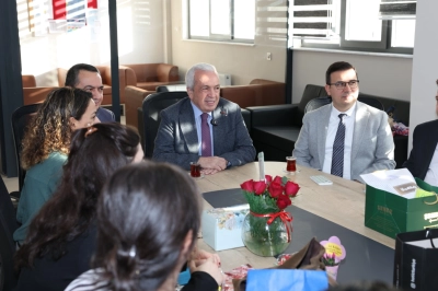 Başkan Şadi &Ouml;zdemir: &ldquo;Geleceği Kuran &Ouml;ğretmenlerdir&rdquo;