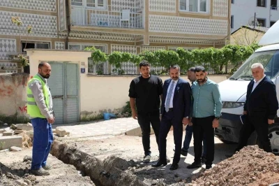 Başkan Şerifoğulları, saha &ccedil;alışmalarını aralıksız s&uuml;rd&uuml;r&uuml;yor
