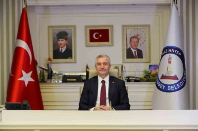 Başkan Tahmazoğlu&rsquo;dan annelere &ouml;zel hediye
