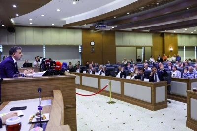 Başkan Vekili Şahin Biba: &ldquo;B&uuml;t&uuml;n otob&uuml;sleri elektrikliye &ccedil;evireceğiz&rdquo;