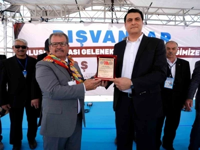 Başkan Yılmaz&rsquo;a Rışvanlardan sevgi seli
