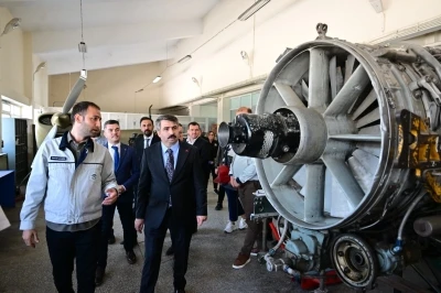 Yıldırım Belediye Başkanı Oktay Yılmaz&rsquo;dan gen&ccedil;lere tavsiyeler