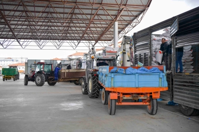 Başkentli &Uuml;reticiye 1 Milyon 500 Bin Kilogram Nohut Tohumu Desteği