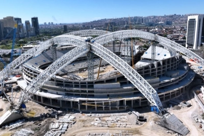 Başkentte 285 Metrelik &Ccedil;elik &Ccedil;atılı Yeni Stadyum Y&uuml;kseliyor