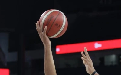 Basketbolda kupa sahibini buluyor
