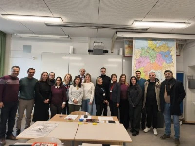 Batı Avrupa A&ccedil;ık &Ouml;ğretim Sınavlarına M&uuml;nih&rsquo;te yoğun katılım 