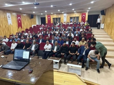 Batman&rsquo;da muhtarlara bağımlılıkla m&uuml;cadele eğitimi verildi
