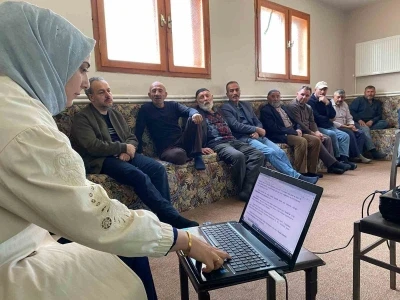 Bayburtlu &ccedil;ift&ccedil;iler basın&ccedil;lı sulama ve TARSİM konusunda bilgilendirildi
