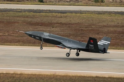 Bayraktar Kızılelma ilk atış test: Hedefe tam isabet