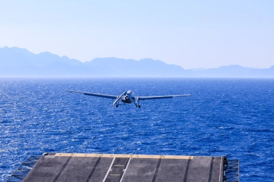 Bayraktar TB3, TCG Anadolu'da 100 Sortilik Test Başarısını Tamamladı